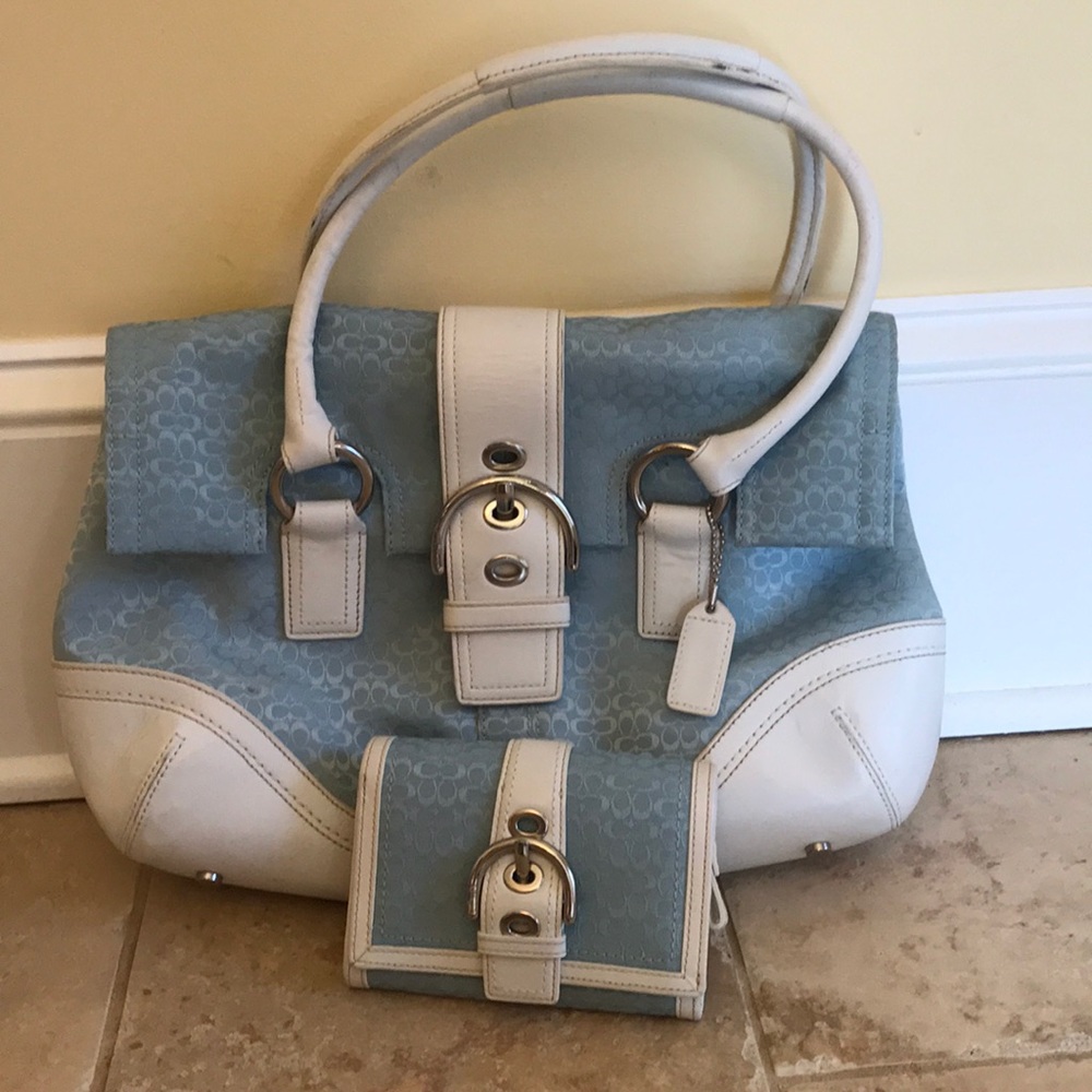 Coach blue signature bag with wallet